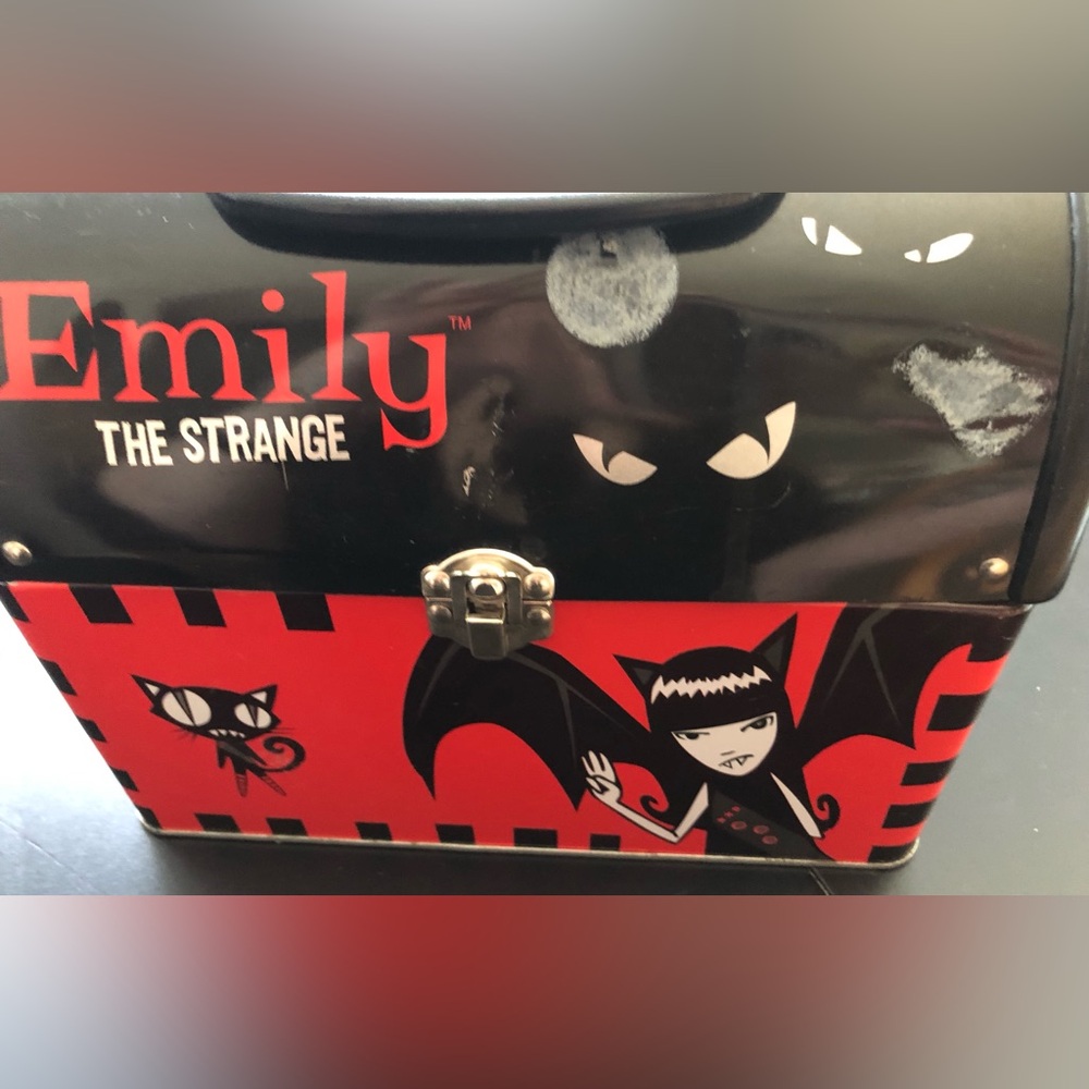 🐈‍⬛ Emily the Strange Ghoul School Lunchbox RARE VINTAGE - Picture 2 of 8